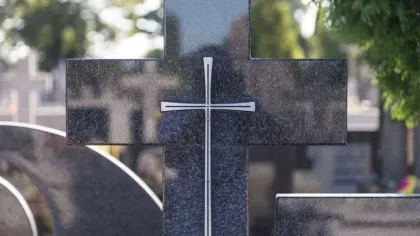 W ostatnich dniach do wieczności odeszli: 
Dariusz Zadrożny