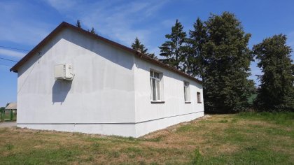 Ostrów Mazowiecka - Gmina Andrzejewo odświeżyła budynek lokalnych strażaków z OS