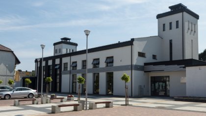 Ostrów Mazowiecka - Parking przy Starej Elektrowni w Ostrowi Mazowieckiej zostan