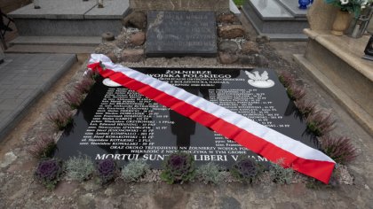 Ostrów Mazowiecka - Z okazji 100. rocznicy Bitwy Warszawskiej na cmentarzu paraf