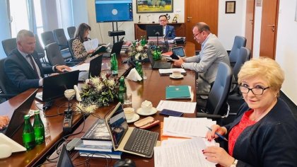 Ostrów Mazowiecka - Radni Mazowsza udzielili wczoraj zarządowi województwa wotum