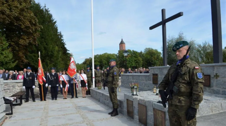 W dniu 13 września 2020 roku w Andrzejewie odbyły się uroczystości związane z obchodami 81. Rocznicy Bitwy pod Łętownicą i Andrzejewem. Z s