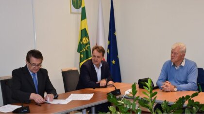 Ostrów Mazowiecka - Na sali konferencyjnej Urzędu Gminy w Starym Lubotyniu, dnia