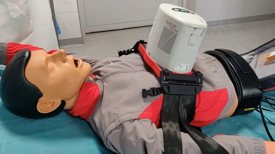 Dwa nowoczesne urządzenia medyczne od kilku dni wspierają personel Szpitalnego Oddziału Ratunkowego. Dzięki aparatowi do ultraszybkiej diagnost