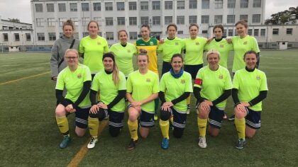 Ostrów Mazowiecka - Obyło się bez rewolwerów, bo bronią w tym spotkaniu były pię