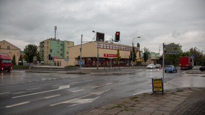 Ostrów Mazowiecka - W środę 14 października, około godziny 23 na przejściu dla p