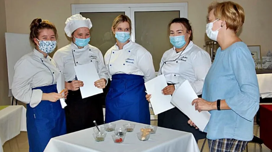 Olimpiada Wiedzy i Umiejętności Rolniczych jest najważniejszą olimpiadą zawodową dla uczniów szkół rolniczych w całej Polsce. Odbywa się