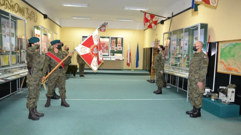 "Przysięga wojskowa jest jednym z najważniejszych i najbardziej podniosłych wydarzeń w życiu każdego żołnierza." - te słowa skierował Dow