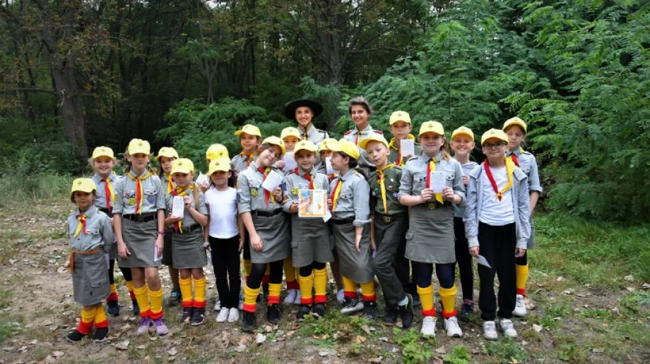 1 Ostrowska Gromada Zuchowa "Przyjaciele ze Stumilowego Lasu" w Wyszkowie, dnia 27 września otworzyła zuchowy rok 2020/2021.
[foto]24772[/foto]