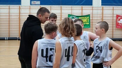 Ostrów Mazowiecka - Sekcja koszykówki chłopców U12 MKS-u Ostrowianki właśnie roz