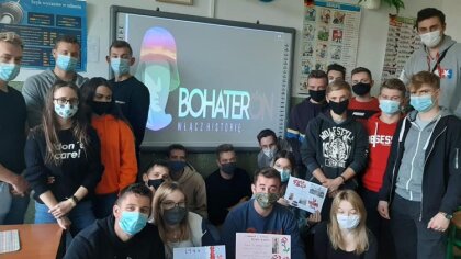 Ostrów Mazowiecka - Uczniowie klas I TI, II LOy, III TBS, II LOa i III TI wraz z