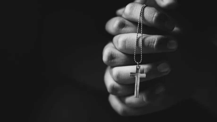 Pod koniec minionego tygodnia w kościele w Niegowie w powiecie wyszkowskim, tuż przed pogrzebem, doszło do kradzieży nawikuły - łódki liturg