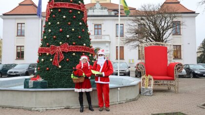 Ostrów Mazowiecka - Urząd Miasta w Ostrowi Mazowieckiej wydelegował Świętego Mik