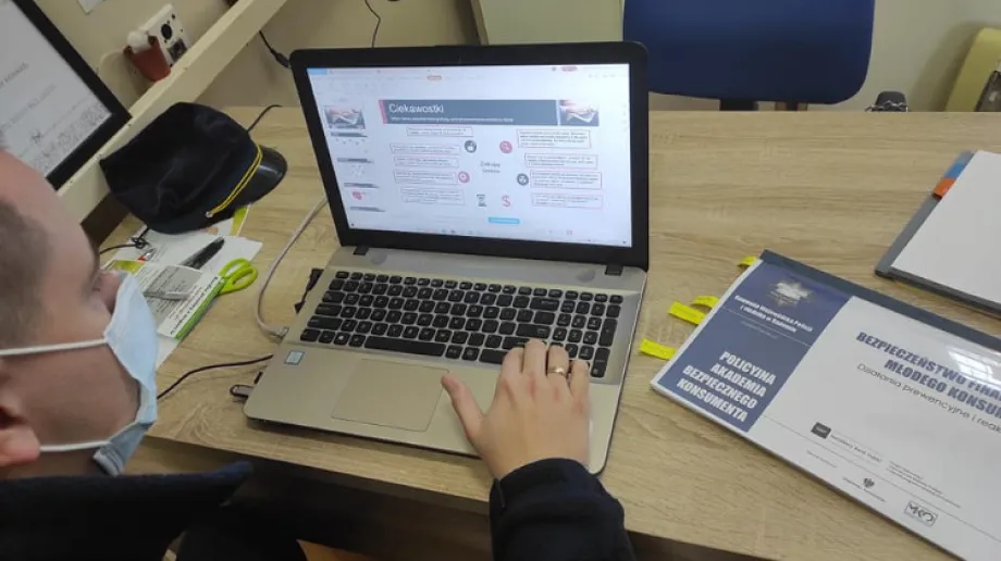 fot. Liceum Ogólnokształcące im. Mikołaja Kopernika w Ostrowi Mazowieckiej