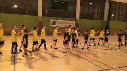 Ostrów Mazowiecka - Miejski Klub Sportowy Ostrowianka kontra KS Ostrovia. Roczni