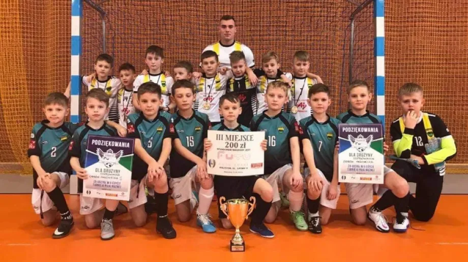 fot. MKS Ostrowianka Ostrów Mazowiecka piłka nożna / Facebook