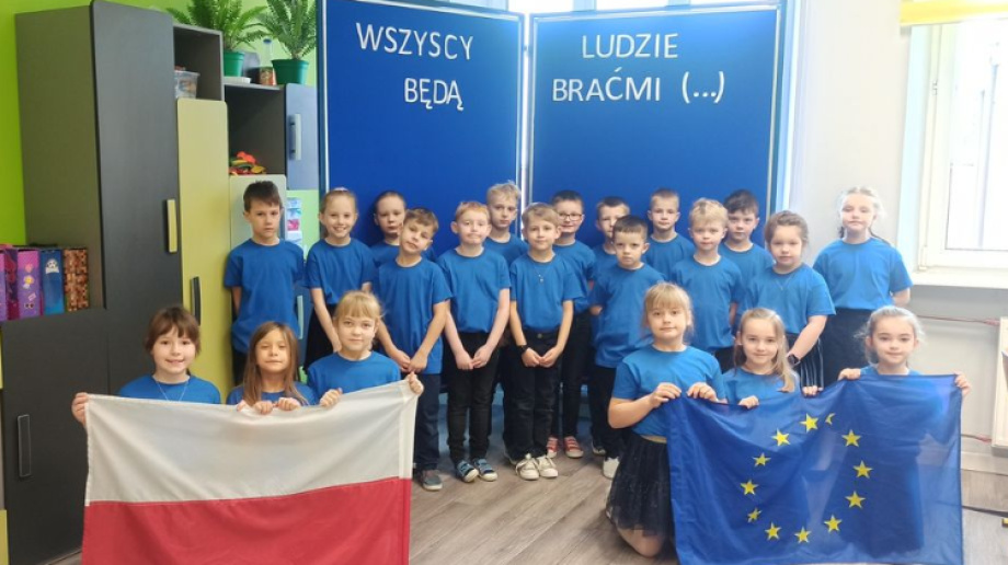 Szkoła Podstawowa Nr 2 Ostrów Wlkp Szkoła Podstawowa nr 2 zajęła pierwsze miejsce oraz zdobyła nagrodę