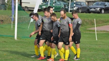Ostrów Mazowiecka - Piłkarze Wojciecha Dziaka w sobotę o godz. 17:00 rozpoczną r