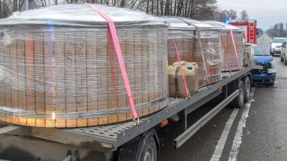 Ostrów Mazowiecka - Młody kierujący audi, mieszkaniec Suwałk poruszając się drog