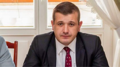 Ostrów Mazowiecka - W związku ze śmiercią radnego powiatu ostrowskiego Marka Kam