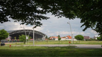 Ostrów Mazowiecka - Sobota na wschodzie przyniesie przelotny deszcz i burze. Tow