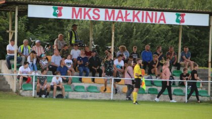 Ostrów Mazowiecka - 21 listopada o godz. 13:00 piłkarze MKS Małkinia rozegrają o
