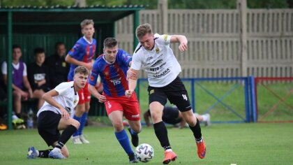 Ostrów Mazowiecka - Gracze z Ostrowi Mazowieckiej w środku tygodnia przegrali 0: