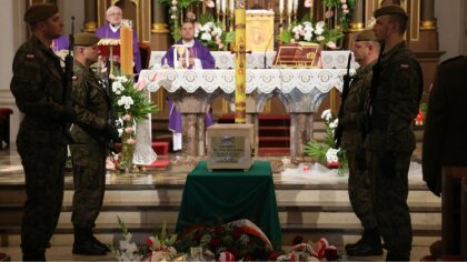 Ostrów Mazowiecka - W sobotę 7 sierpnia odbył się uroczysty pogrzeb nieznanego ż