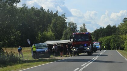 Ostrów Mazowiecka - Do zderzenia samochodu ciężarowego z busem doszło w miejscow