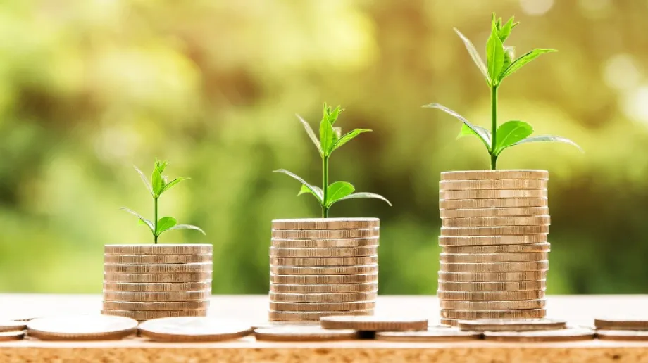 Kredyt gotówkowy jest jednym z najbardziej popularnych produktów bankowych. Pieniądze pochodzące z takiego kredytu można przeznaczyć na dowol