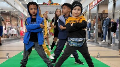 Ostrów Mazowiecka - Pokazy mody z udziałem najmłodszych cieszą się coraz większy