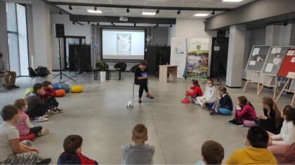 Ostrów Mazowiecka - W piątek uczniowie klasy IIa ze Szkoły Podstawowej nr 4 raze