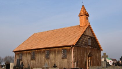 Ostrów Mazowiecka - Prace pierwszego etapu konserwacji zabytkowej kaplicy cmenta