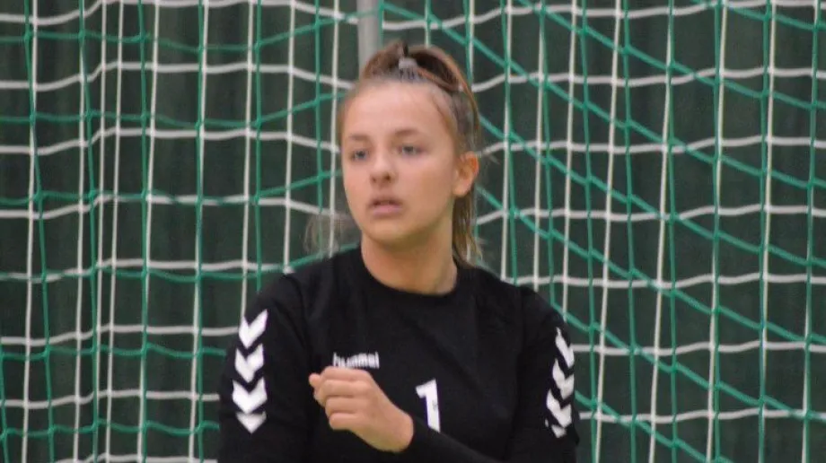 Podopieczna Agaty Rostkowskiej znalazła się w kadrze wojewódzkiej młodziczek Warszawsko-Mazowieckiego Związku Piłki Ręcznej.
[foto]29639[/f