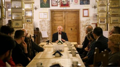 Ostrów Mazowiecka - W Muzeum Kresów i Ziemi Ostrowskiej odbyło się spotkanie sym