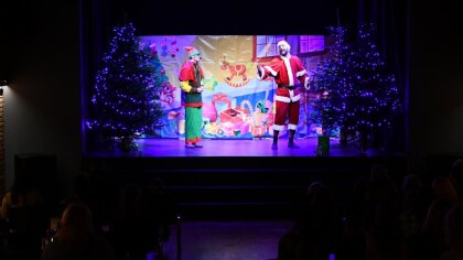 Ostrów Mazowiecka - Na scenie sali widowiskowej w Broku wystąpili aktorzy Teatru