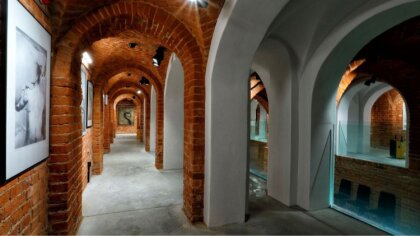 Ostrów Mazowiecka - Galeria Sztuki Jatki w Ostrowi Mazowieckiej okazała się laur