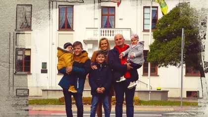 Ostrów Mazowiecka - Agnieszkę i Huberta oraz czwórkę ich dzieci w jednym z odcin