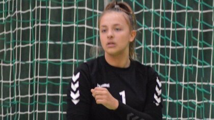 Ostrów Mazowiecka - Uwaga talent! Aleksandra Gut robi stałe postępy w piłce ręcz