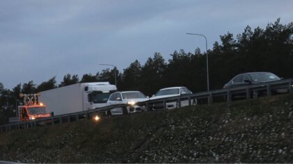 Ostrów Mazowiecka - Do zdarzenia doszło w piątek na obwodnicy w pobliżu Ostrowi 