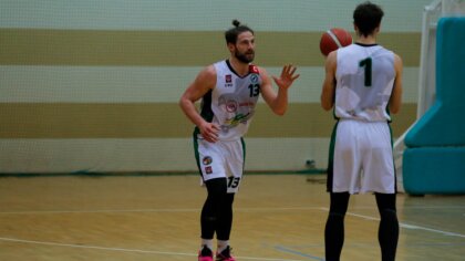 Ostrów Mazowiecka - Koszykarze z Ostrowi Mazowieckiej wygrali po raz 16. w sezon