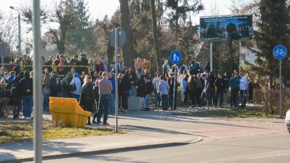 Ostrów Mazowiecka - W jednej z ostrowskich szkół średnich, w poniedziałkowy pora