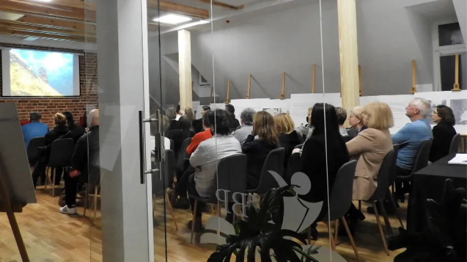 Fot. Miejska Biblioteka Publiczna w Ostrowi Mazowieckiej / Facebook