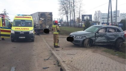 Ostrów Mazowiecka - Na ulicy Lubiejewskiej doszło do kolizji aż pięciu aut w tym