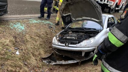 Ostrów Mazowiecka - Zdarzenie drogowe w pobliżu miejscowości Jelenie. Nietrzeźwa