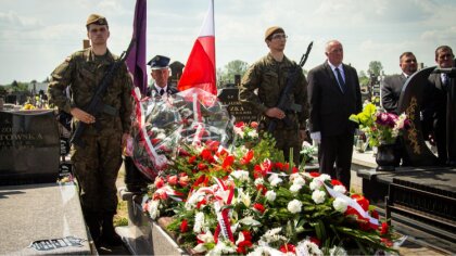 Ostrów Mazowiecka - W Starym Lubotyniu odbyły się uroczystości pogrzebowe Żołnie