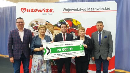 Ostrów Mazowiecka - Przedstawiciele Urzędu Miasta w Ostrowi Mazowieckiej podpisa