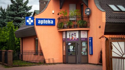 Ostrów Mazowiecka - Gdzie kupić leki wieczorową porą? Sprawdź plan dyżurów aptek