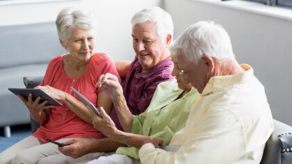 Ostrów Mazowiecka - Małkińscy dzielnicowi przy wsparciu Gminnej Komisji Rozwiązy