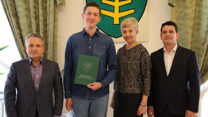 Ostrów Mazowiecka - Absolwent Liceum Ogólnokształcącego im. Mikołaja Kopernika w